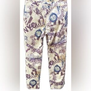 New York City graphic print graffiti jeans pants yellow brown scenery statement